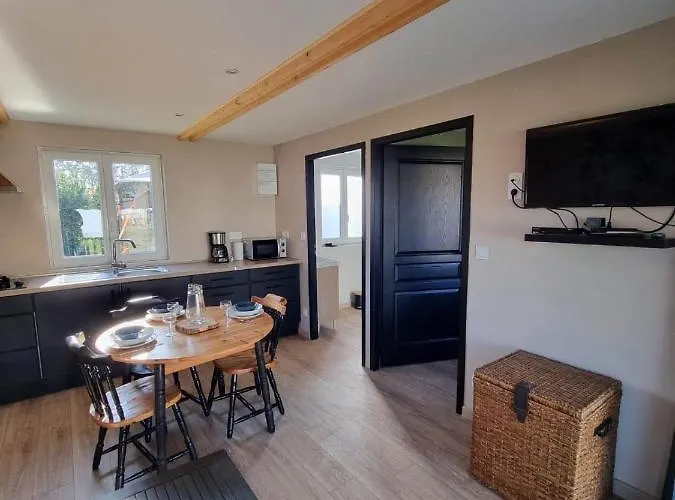 Colonids 1 Appartement Grues